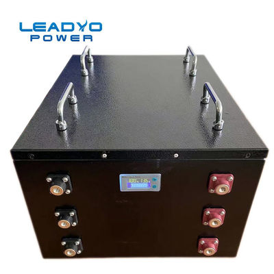 ซื้อ กล่องโลหะรถกอล์ฟ 48V 100Ah แบตเตอรี่ลิเธียมไอออนกล่องโลหะแบบชาร์จไฟได้พร้อม LCD การผลิตออนไลน์