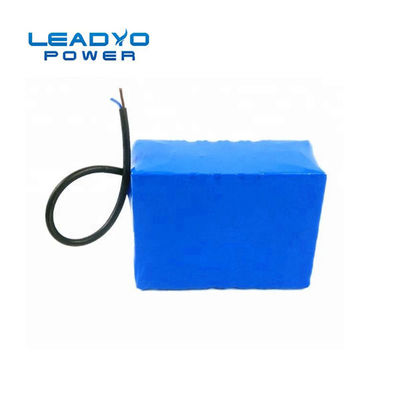 แบตเตอรี่ลิตยูมไอออนกันน้ําแบบกําหนดเอง 14.8V 10Ah 21Ah 30Ah สําหรับการชลประทาน แบตเตอรี่พลังแสงอาทิตย์