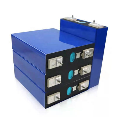 UN38.3 เซลล์แบตเตอรี่ลิเธียมที่ผ่านการรับรอง 3.2V 202Ah Lifepo4 Prismatic Cells